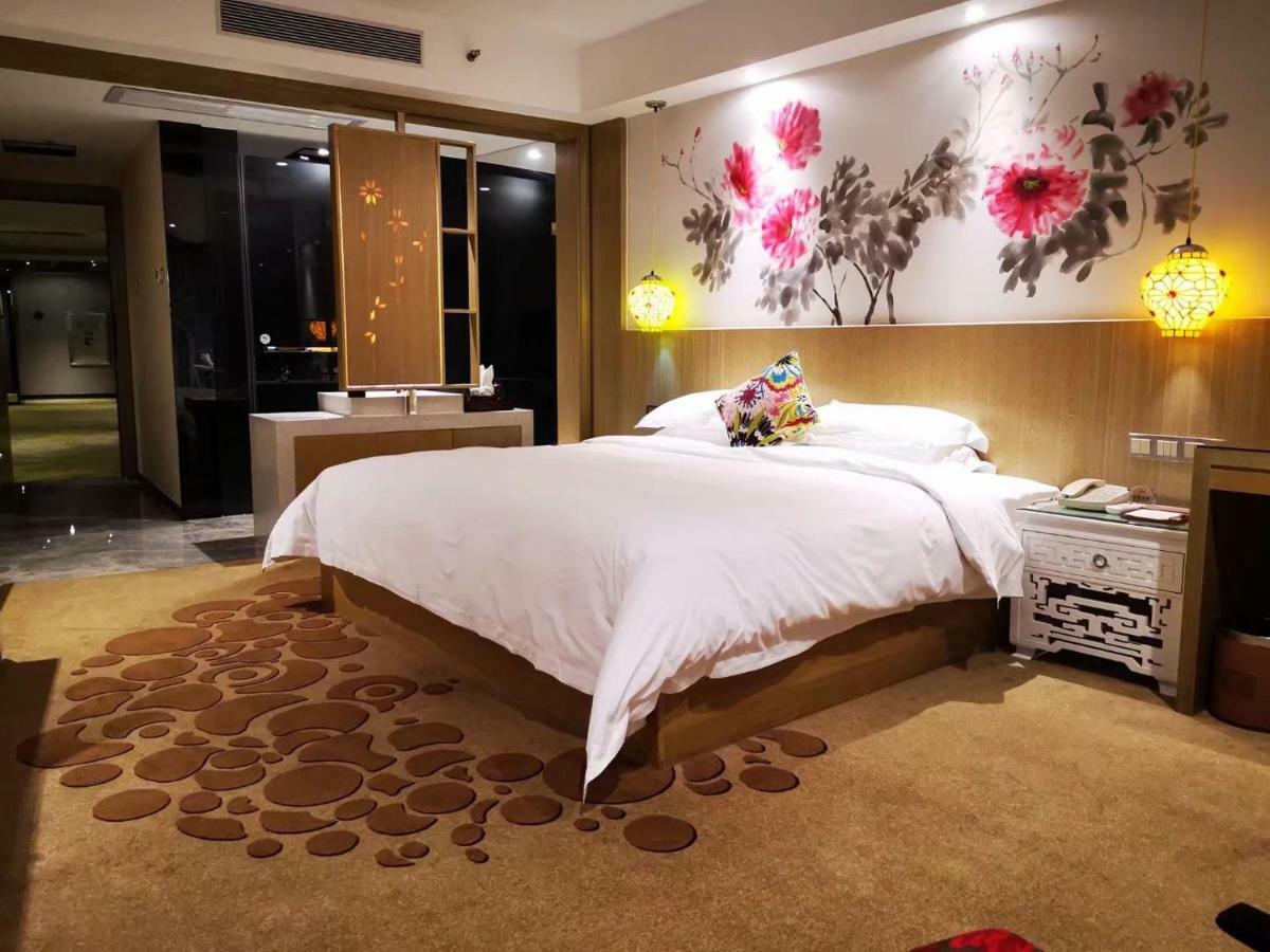 Paco Hotel Beijing Road Pedestrian Street Tuanyida Metro Guangzhou Buitenkant foto